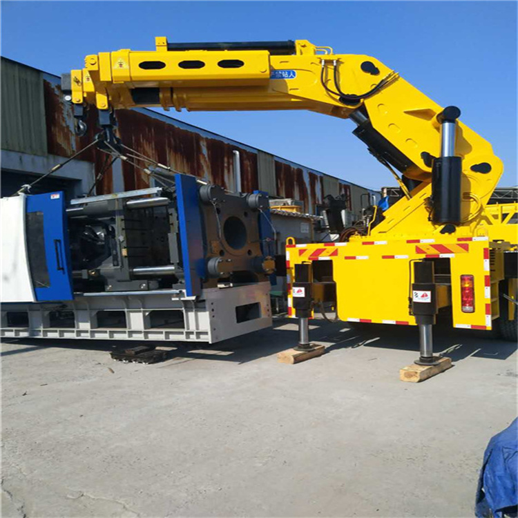 三明 大吨位折臂吊出租费用解析：一小时租赁多少钱