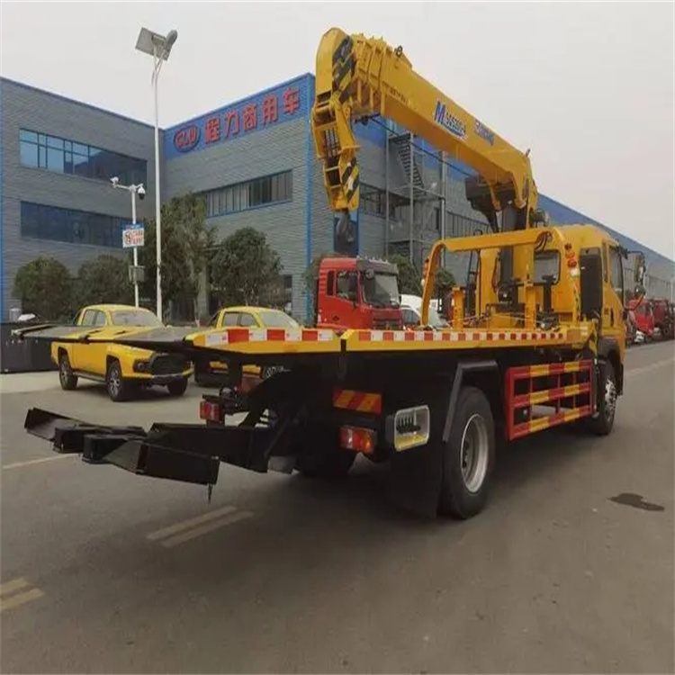 三明附近小随车吊出租电话，轻松解决搬运烦恼